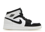 AIR JORDAN 1 MID DIAMOND BLACK WHITE