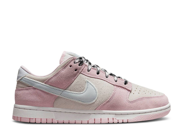 NIKE DUNK LOW LX PINK FOAM SUEDE
