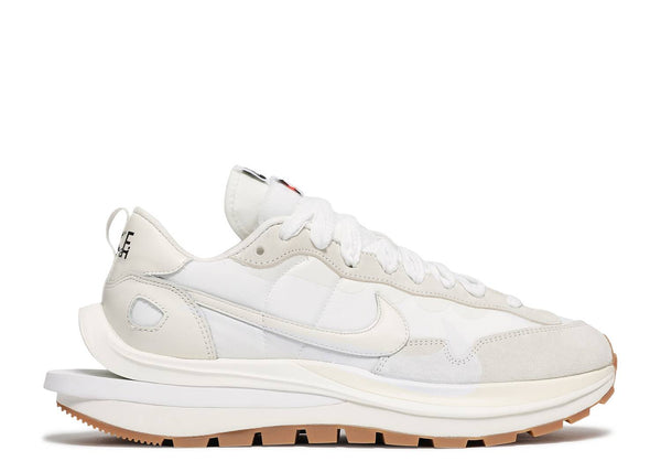 SACAI X NIKE VAPORWAFFLE SAIL WHITE GUM