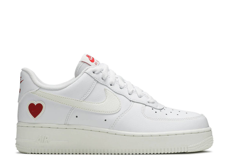 AIR FORCE 1 LOW VALENTINES